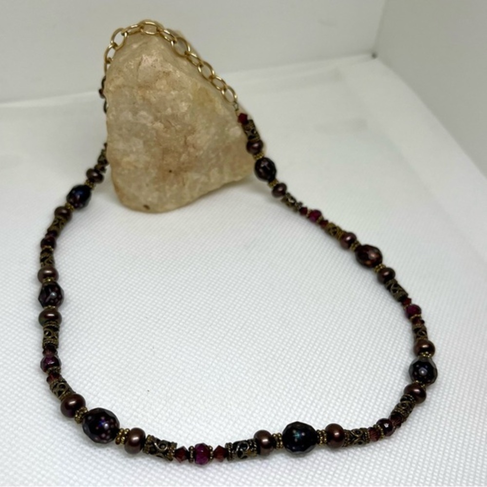 EUC! Vintage-Inspired Real Pearls Beaded Necklace with Gold Brass Chain - Picture 1 of 3
